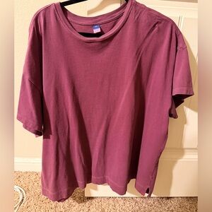 Old Navy Women’s Plum T-Shirt